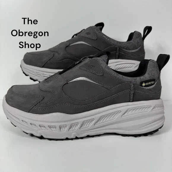 UGG CA805 ZIP GORE TEX MENS SHOES SIZE 9 DARK GREY GRAY WATERPROOF ZIPPER NEW - Picture 1 of 10